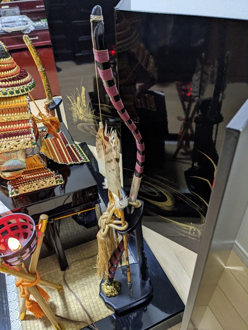 【五月人形 こどもの日】端午の節句 兜飾 兜 刀 弓矢【鎧師 忠保】