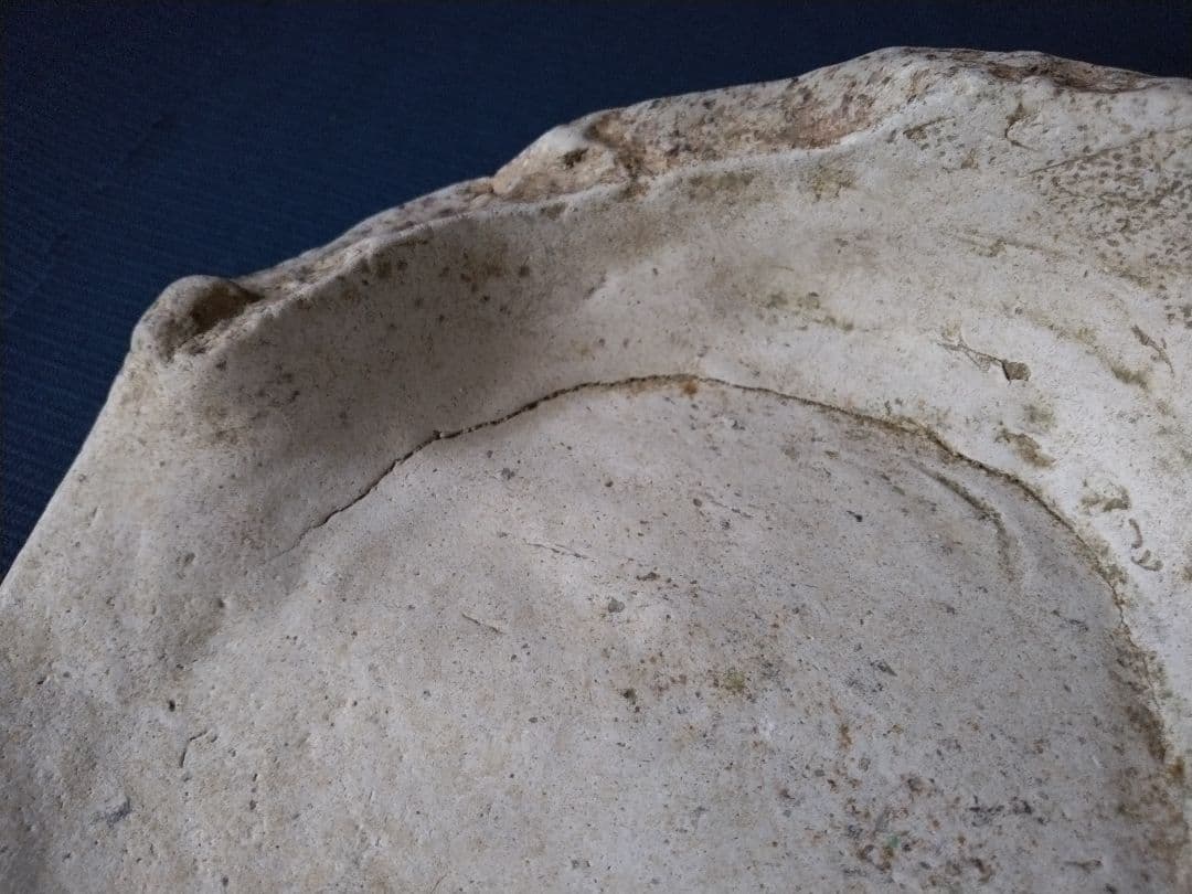 白鳳時代　単弁蓮花文鐙瓦　仏教美術　古美術　須恵器　土器　壺　寺院跡　発掘品