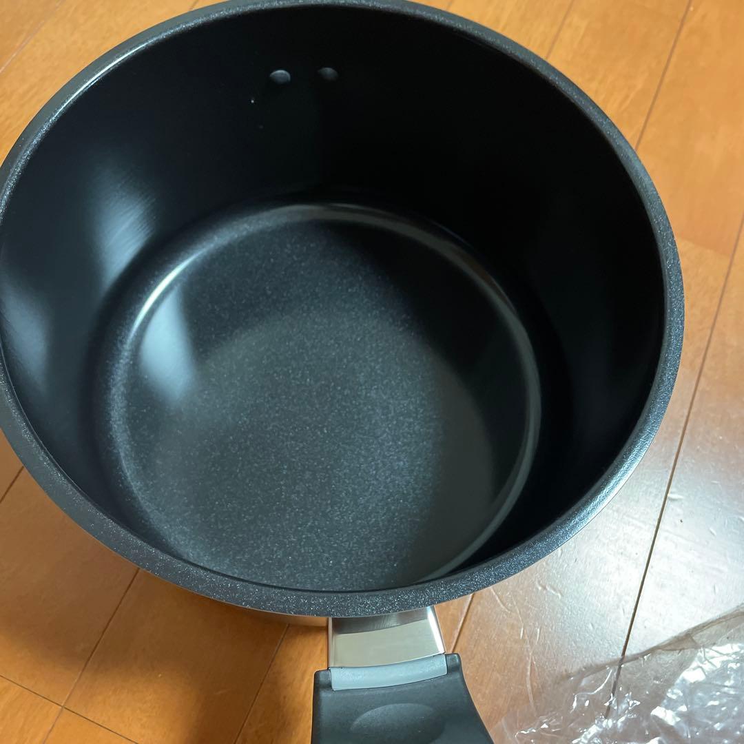 ウルシヤマ金属 両手鍋 24cmtrwー24w トロワディープポット