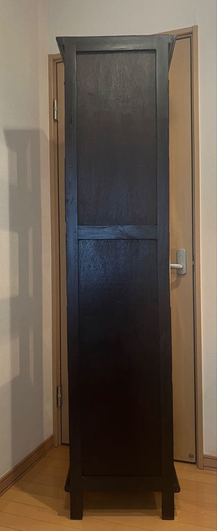 木製ガラス扉付キャビネット 本棚　アジアン家具　キャビネット