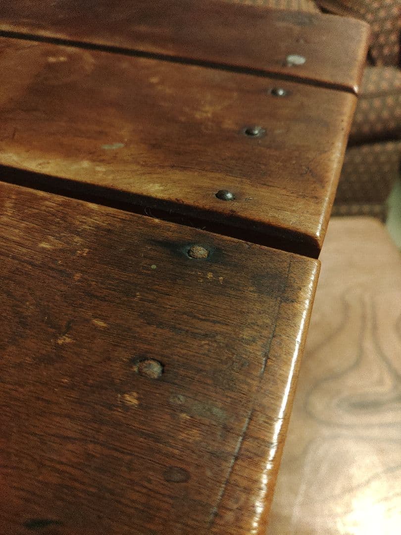 ヴィンテージ 木製スツール 角椅子 花台 飾り台　チェア　レトロ　無垢