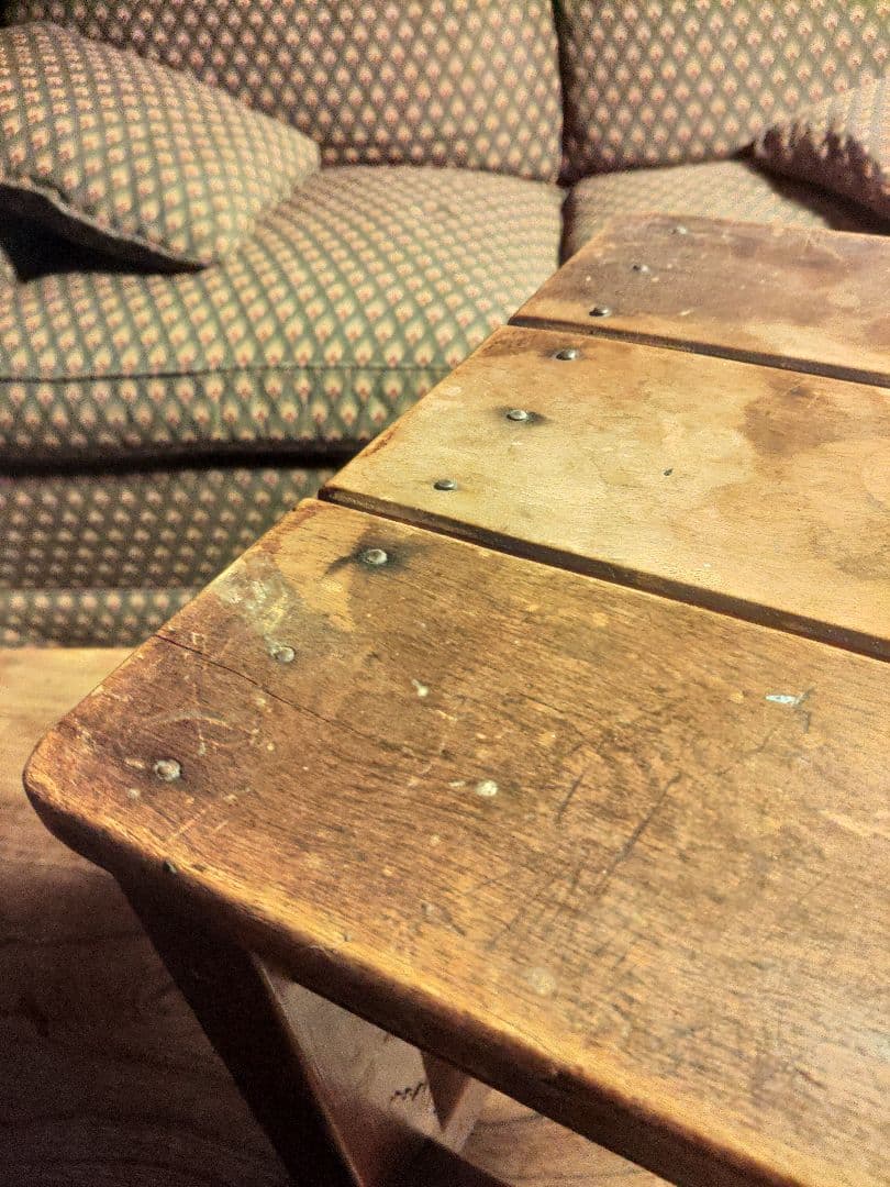 ヴィンテージ 木製スツール 角椅子 花台 飾り台　チェア　レトロ　無垢