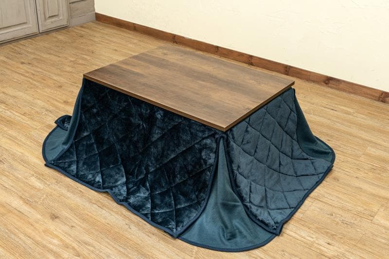 《新品・送料無料》ヴィンテージ柄コタツ　80×60　掛け布団セット