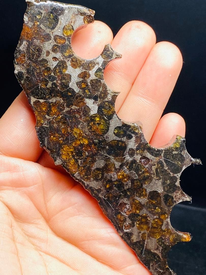 鑑別書付き パラサイト隕石 120g128㍉ 石鉄隕石 セリコ隕石 隕石原石