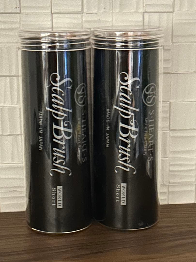 【2個】エス・ハート・スカルプブラシ　ワールドモデル（ショート）専用スタンド付き