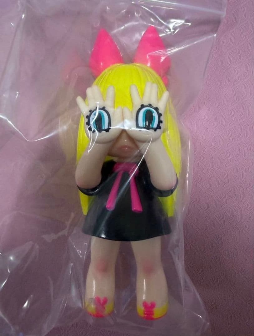 Reebok INSTAPUMP FURY 94 にぎるちゃん ソフビ&カード - メルカリ