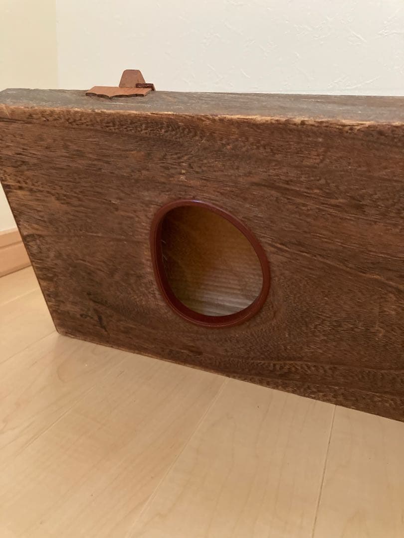 琴　伝統的な木製の筝 13弦付き