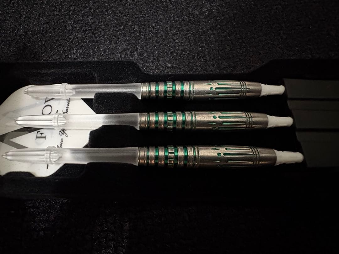 ALMOND 阿嘉 紗香 限定カラー 18.5g アーモンド