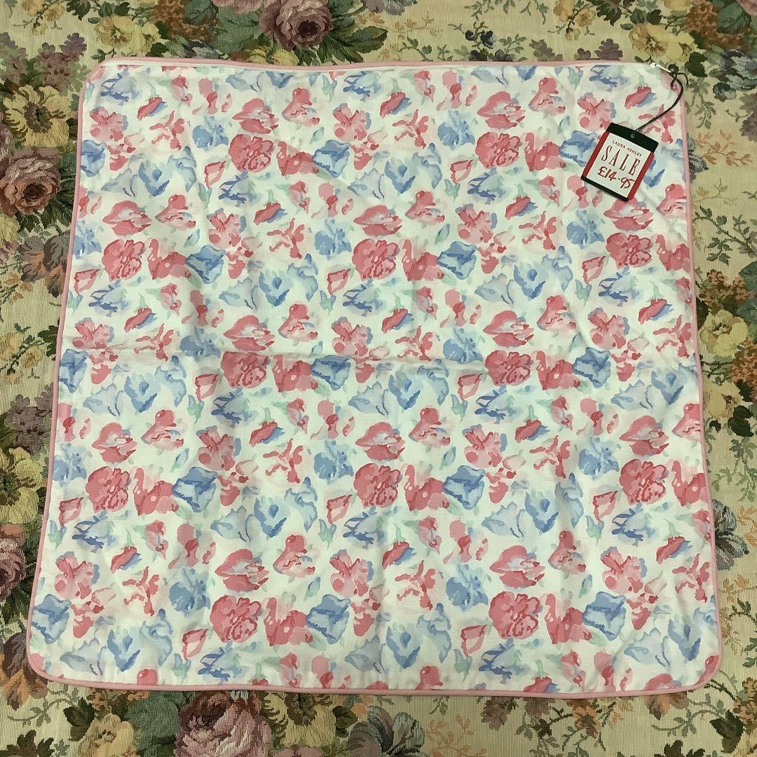 ローラ　アシュレイ　クッションカバー