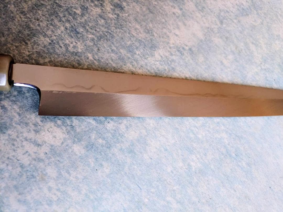 [未使用]　柳刃包丁　高鳳水本焼　富士波平鏡面　白変わり水牛黒檀八角柄　尺一