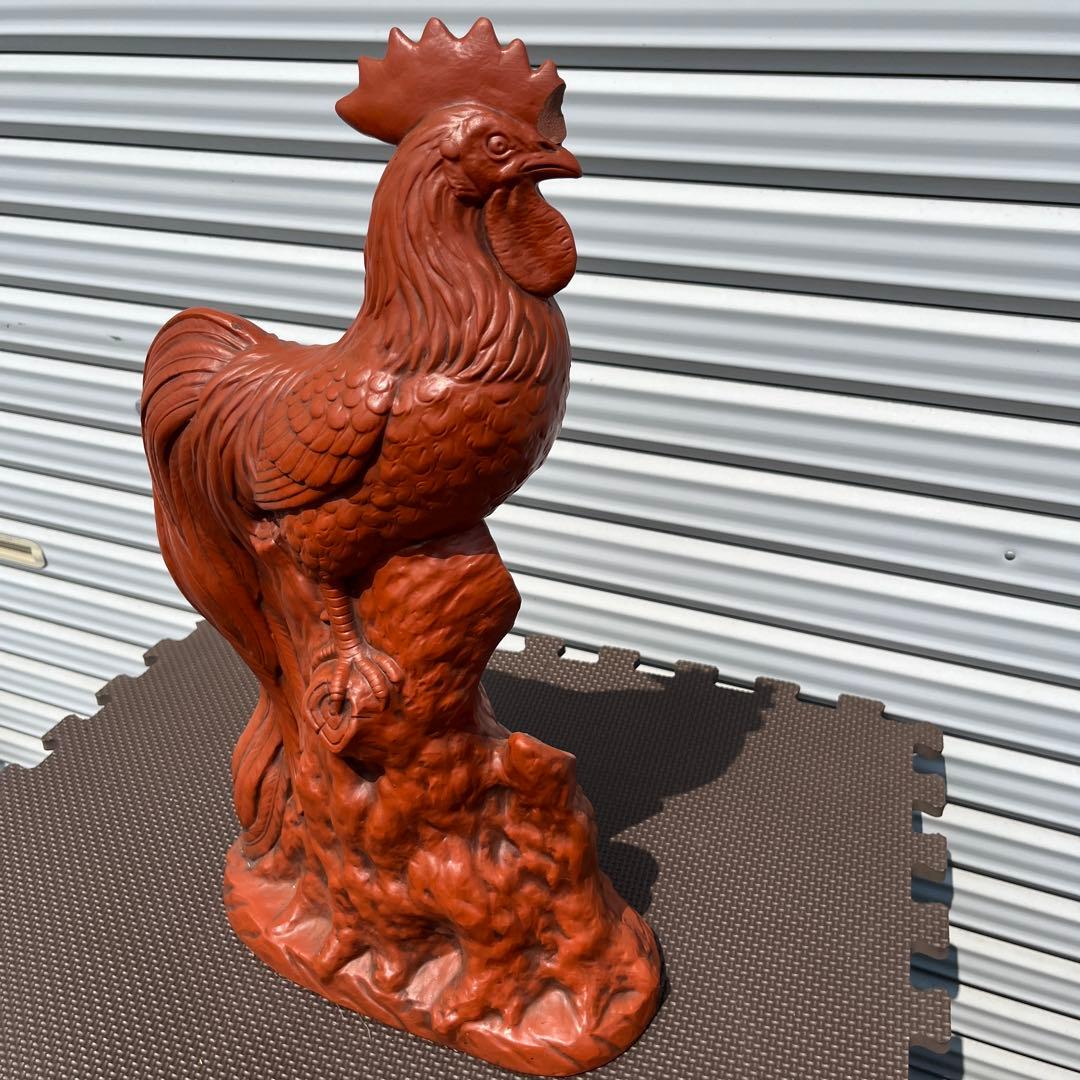 茶色 陶器製 ニワトリ彫刻