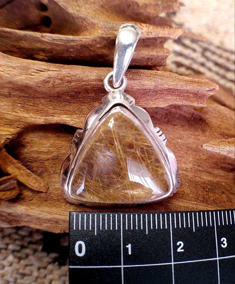 高品質　ルチルクォーツ　ペンダントトップ　シルバー　silver925