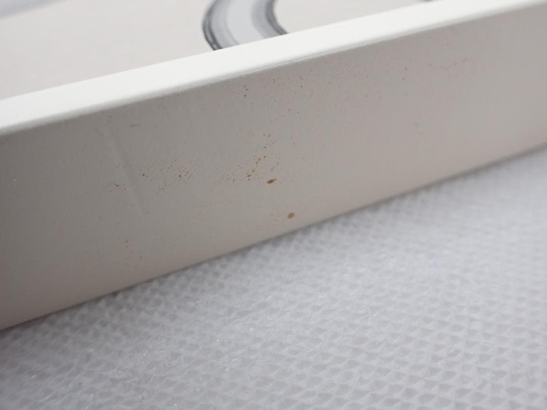 エルメス　インテリアパネル チェーン柄 壁紙 フィルダルジャン 壁紙使用　a　③