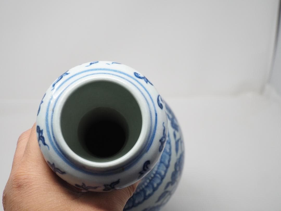 染付　花瓶　大明宣徳年製　中国　-SO
