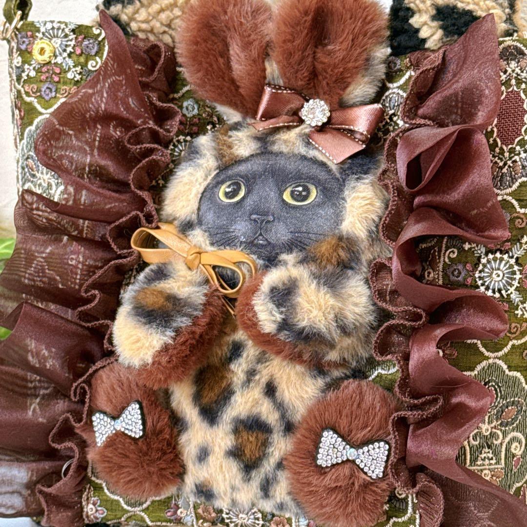 さ*ー様 コヤンイサムチョン♡新色インド刺繍大人色カーキ！うさ着ぐるみ黒猫変形ト