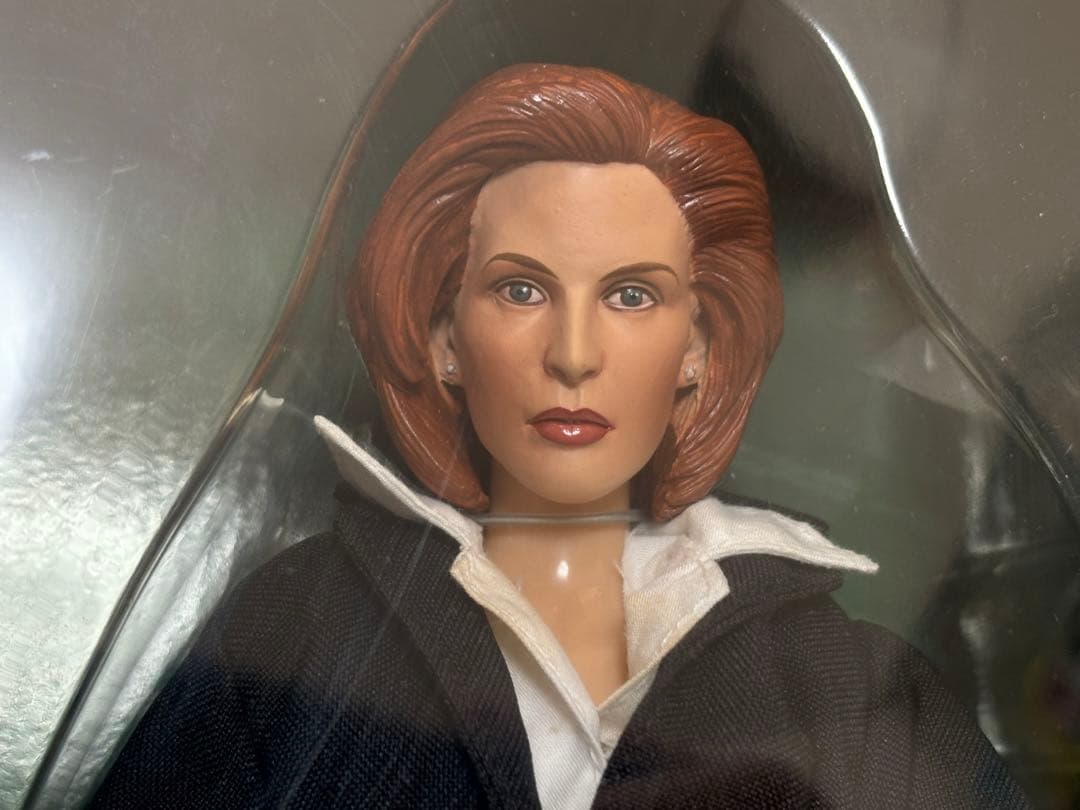 サイドショウ 1/6 Xファイル ダナ・スカリー フィギュア 未開封