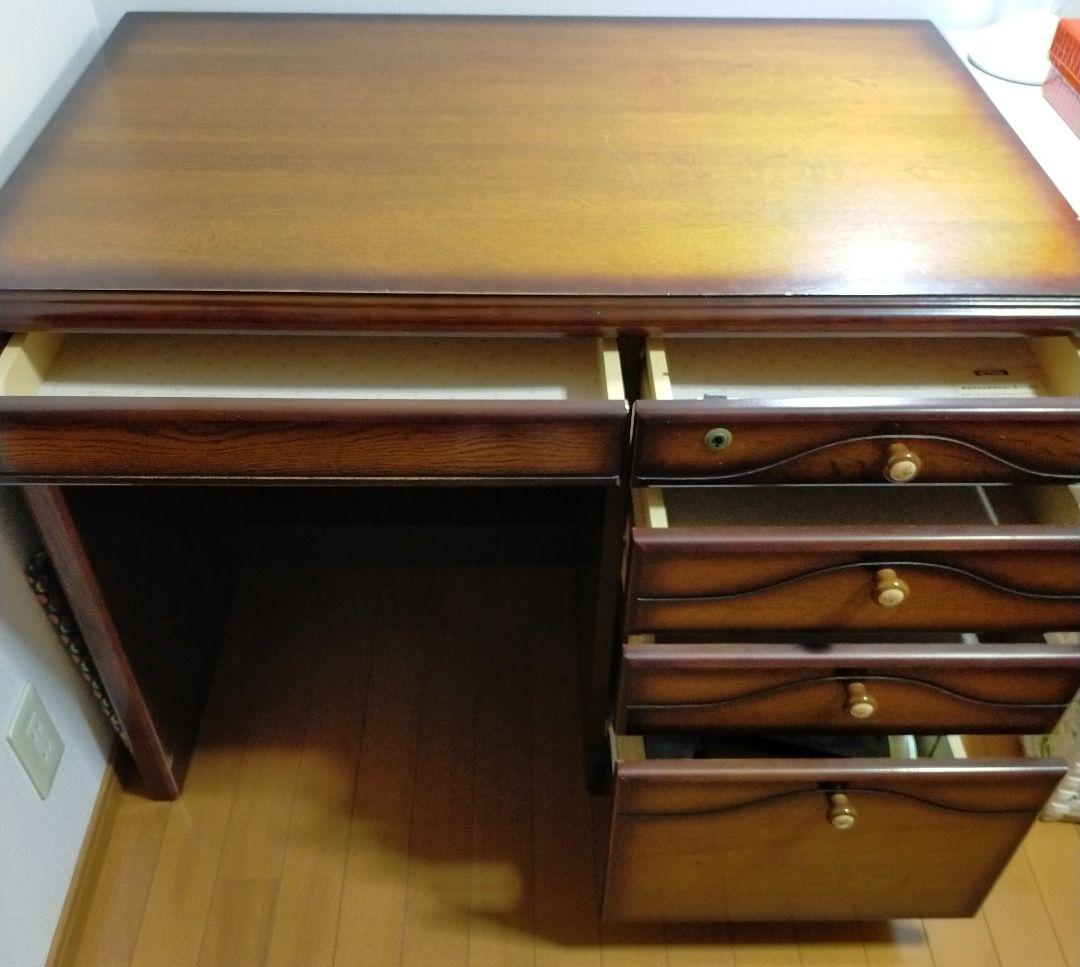 ✿イトーキ木製学習机　〜３月下旬まで