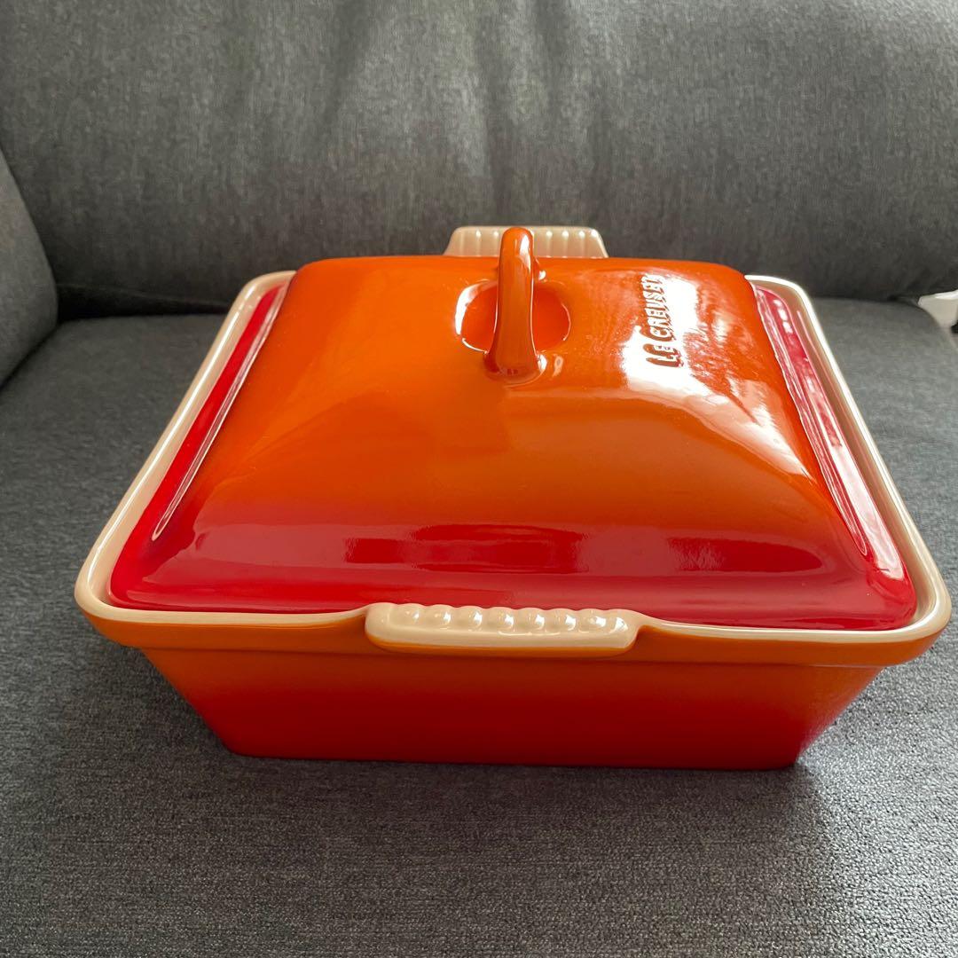 ル・クルーゼ　ヘリテージ 蓋付 スクエア キャセロール オレンジ