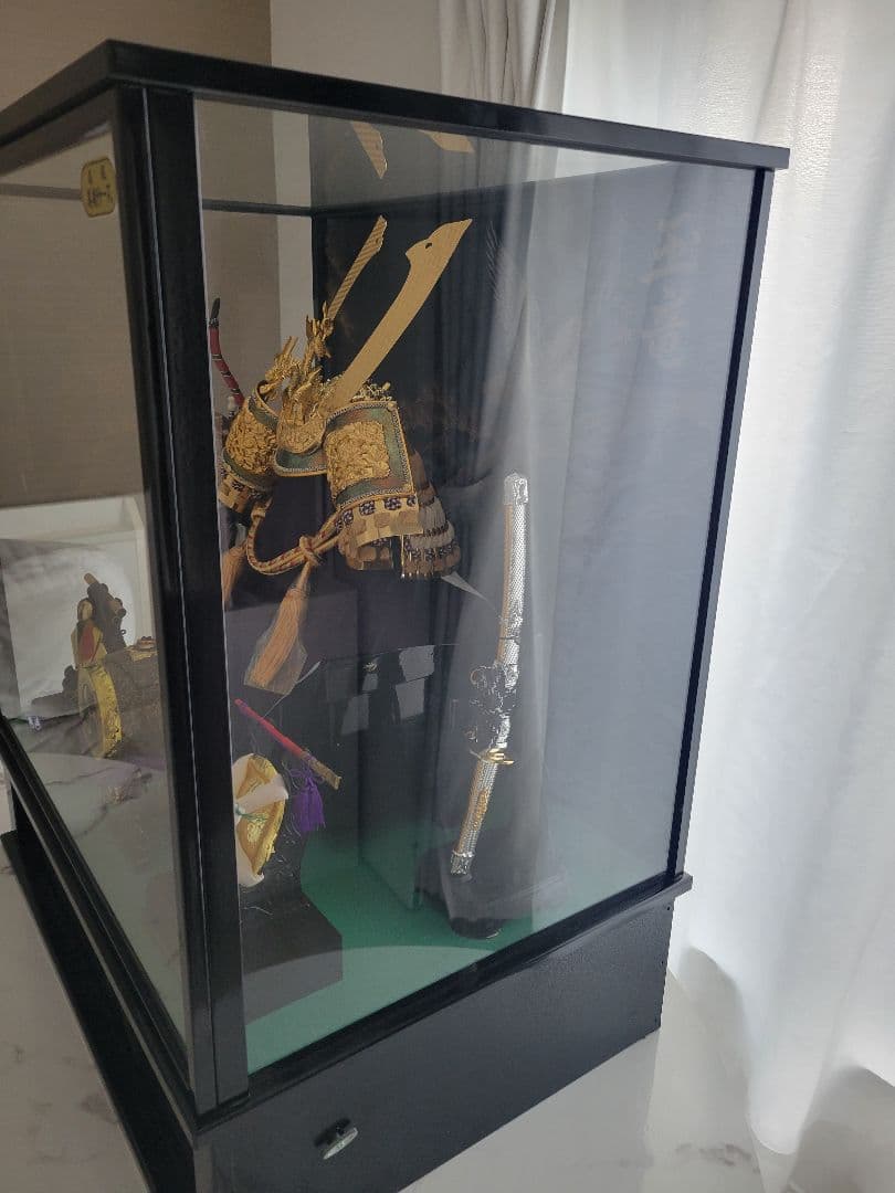 ☆35000円から週末限定値下げ☆五月人形ガラスケース・オルゴール付き