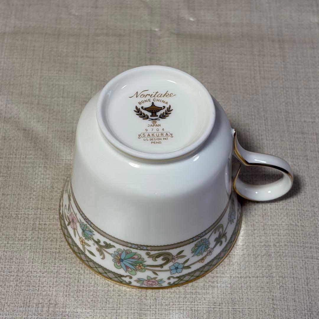 ノリタケ サクラ ティーセット/ディナーセット プレート カップ&ソーサー