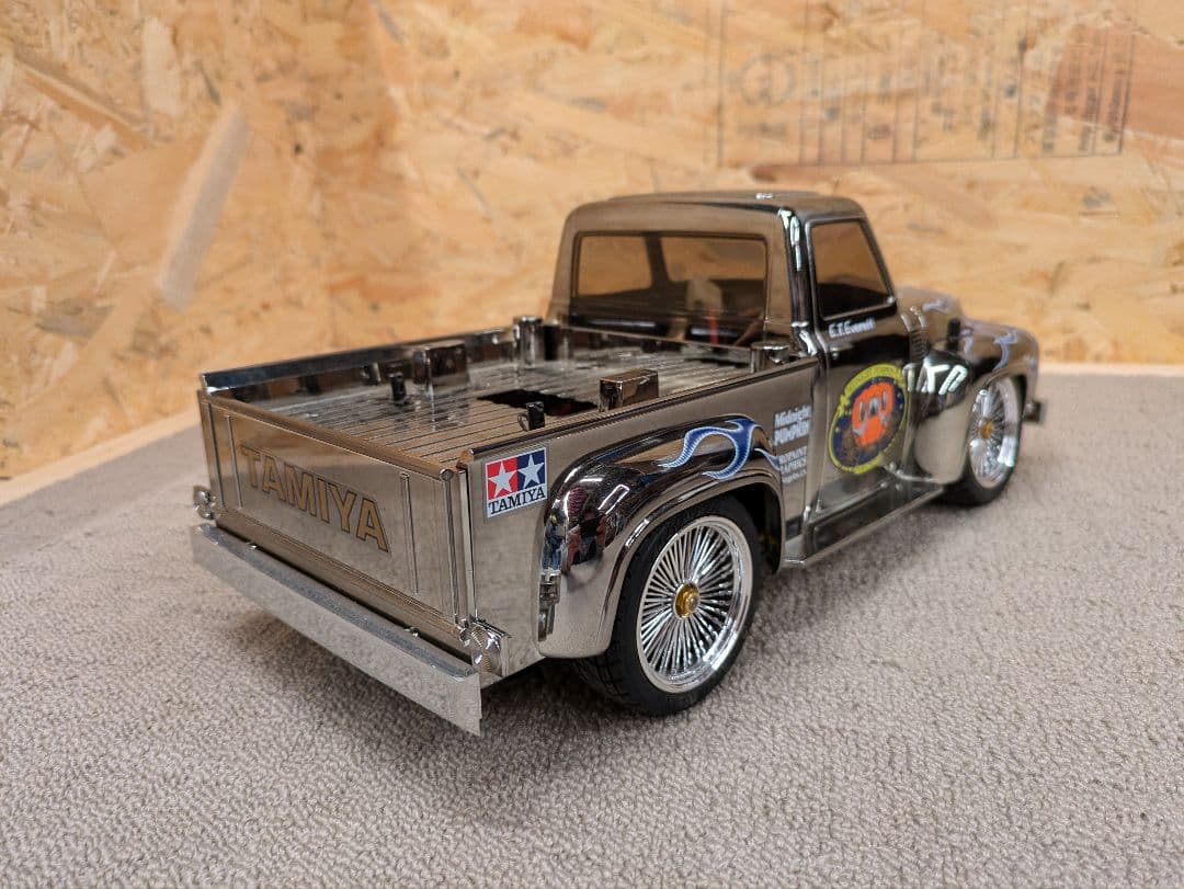 タミヤラジコン　ミッドナイトパンプキン