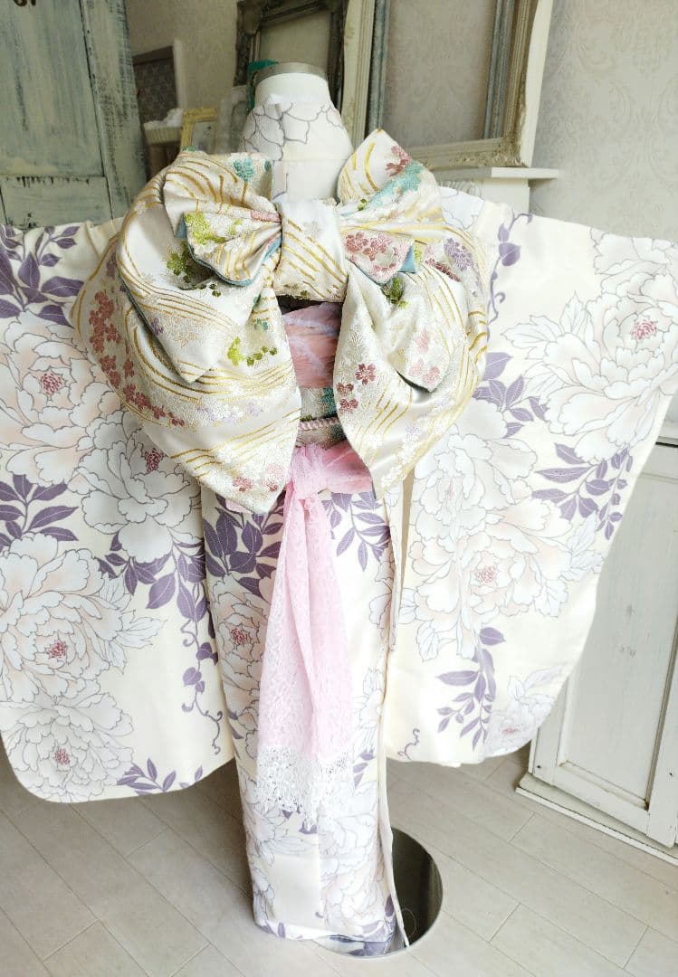 ブランド新品クリーム色に大きな牡丹の花模様☆七五三ハーフ成人式フルセット