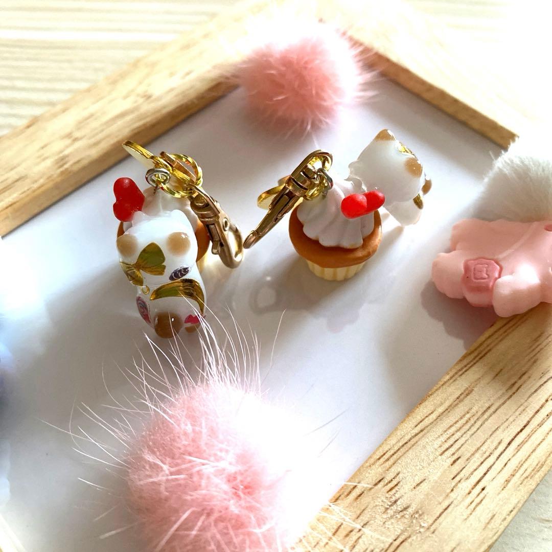☆カップケーキとバレンタイン猫ちゃんチャーム☆