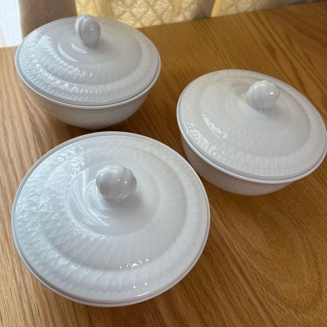 ◆廃番希少◆ロイヤルコペンハーゲン◆ホワイトパルメッテ◆蓋付きボウル3セット◆