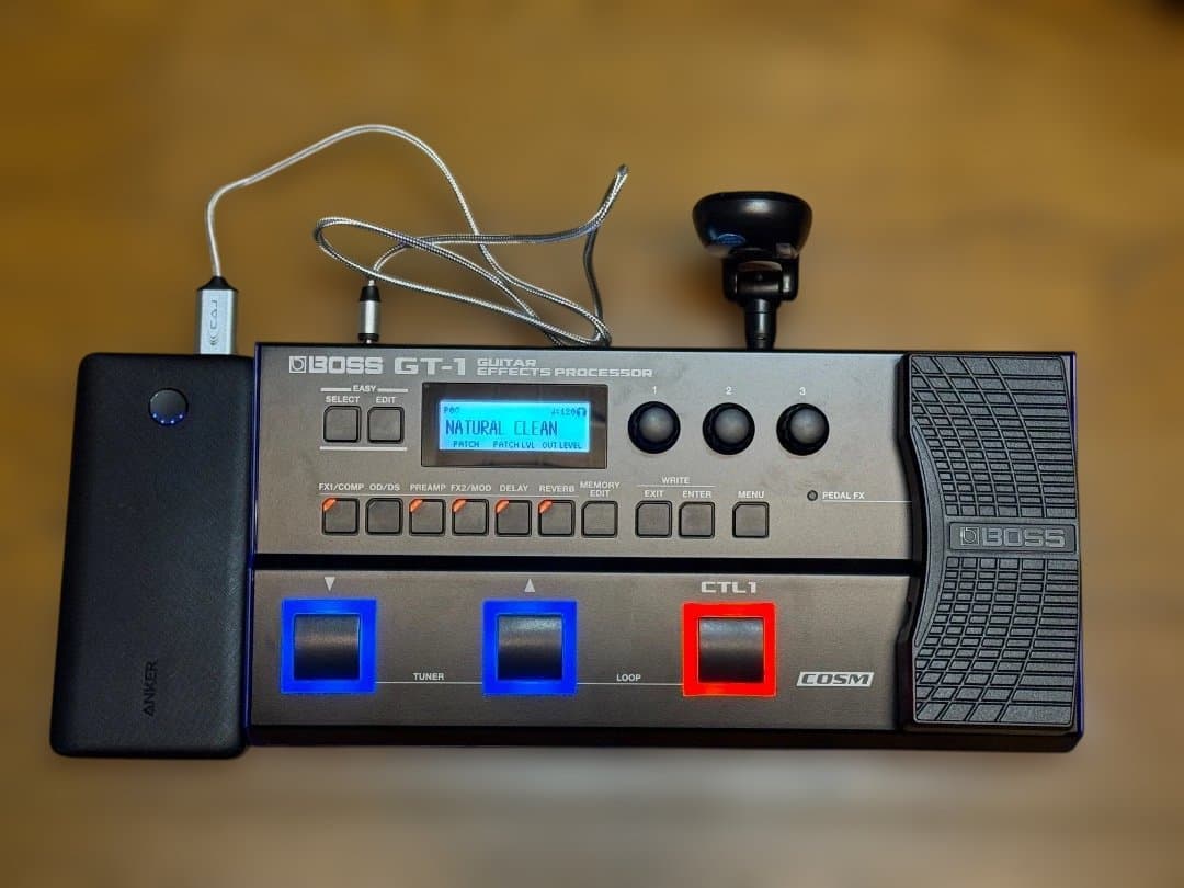 美品】BOSS GT-1 ギターエフェクター保証書付 - メルカリ