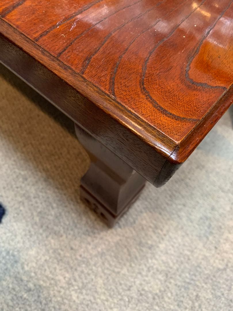 ダークブラウン 木製座卓 彫刻入り