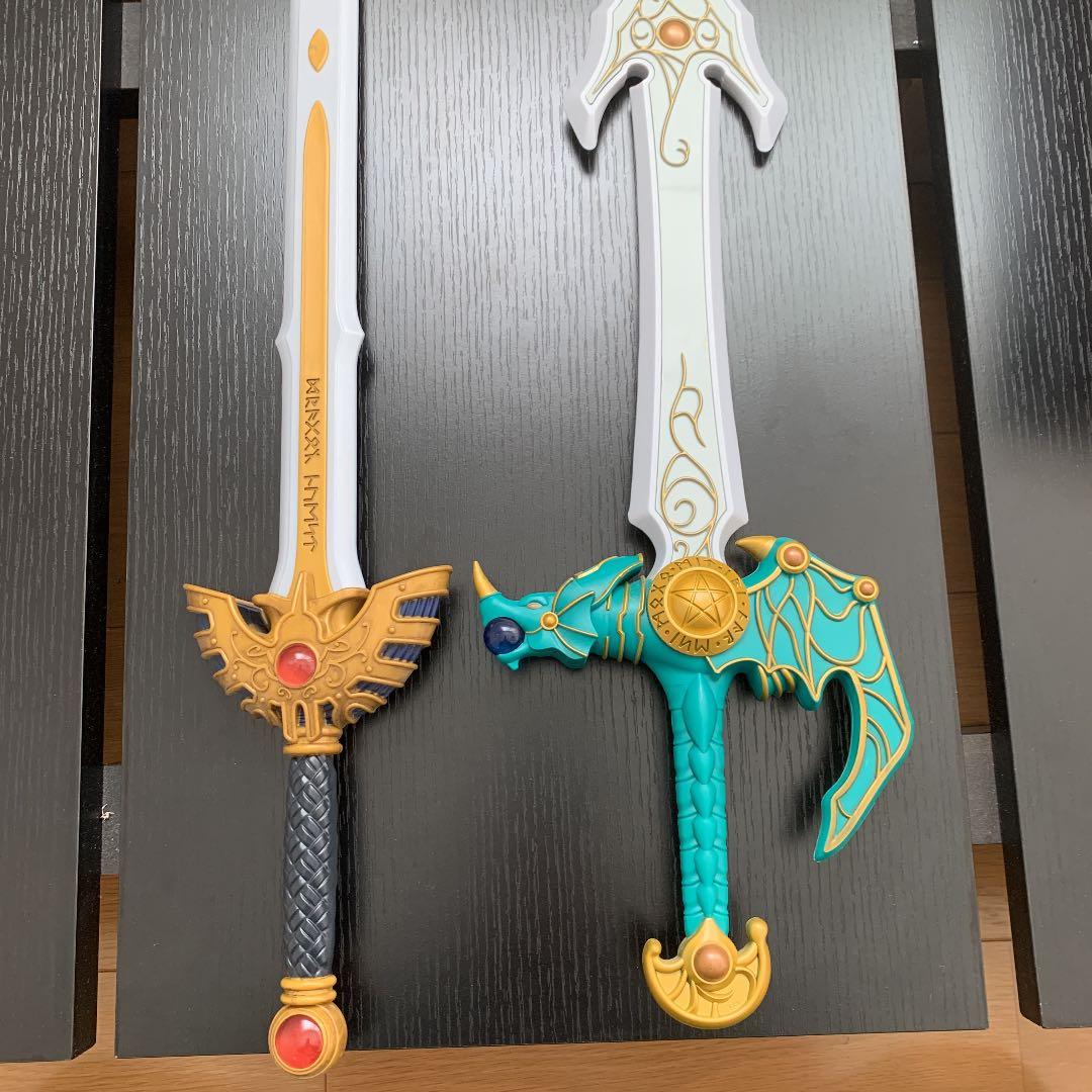 ドラゴンクエスト ロトの剣 ロトの盾 天空の剣 プライズ品 - メルカリ
