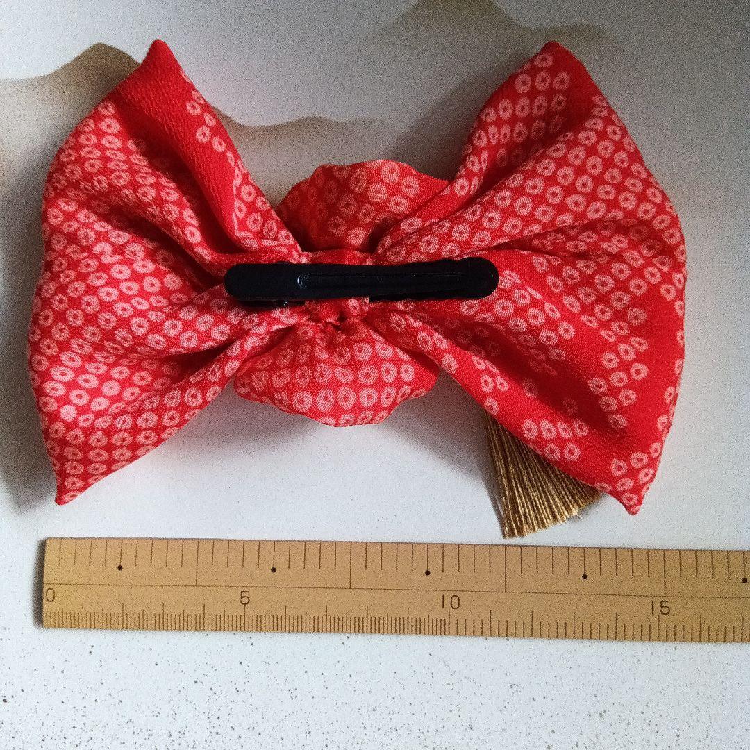【七五三No.91】りぼん花②金房飾り（朱赤☓鹿の子文様）