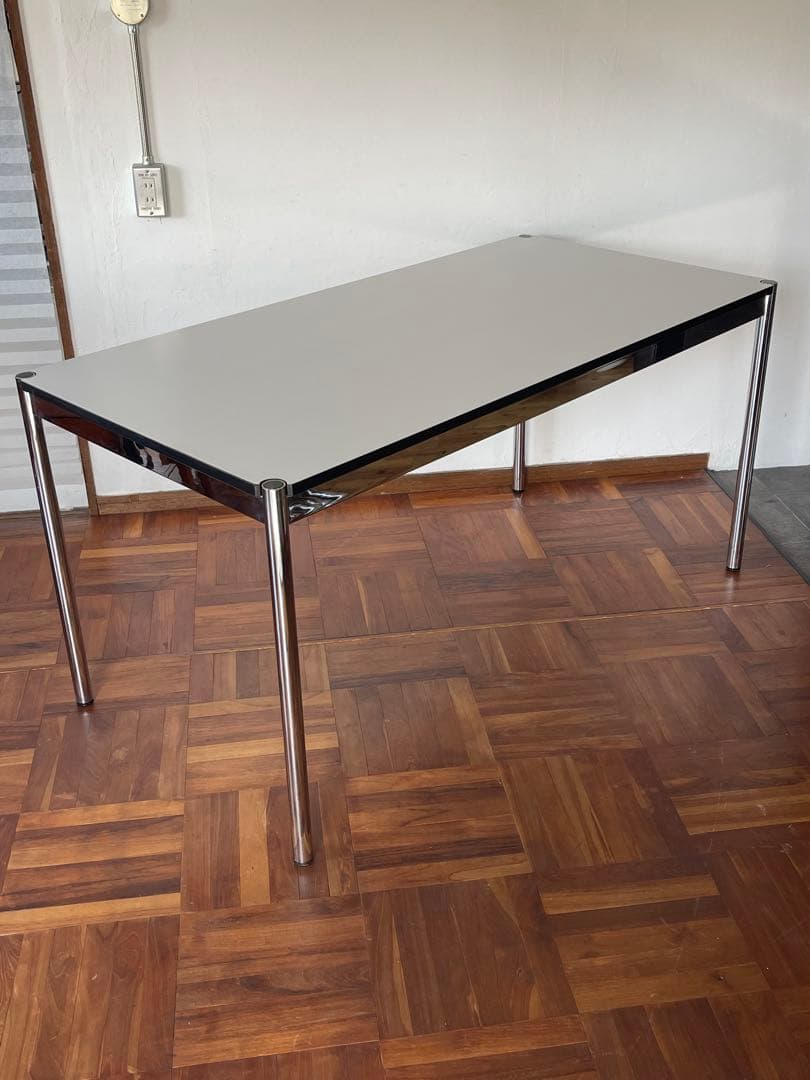 USM ハラー システム ミーティング テーブル ホワイト オフィス デスク 1