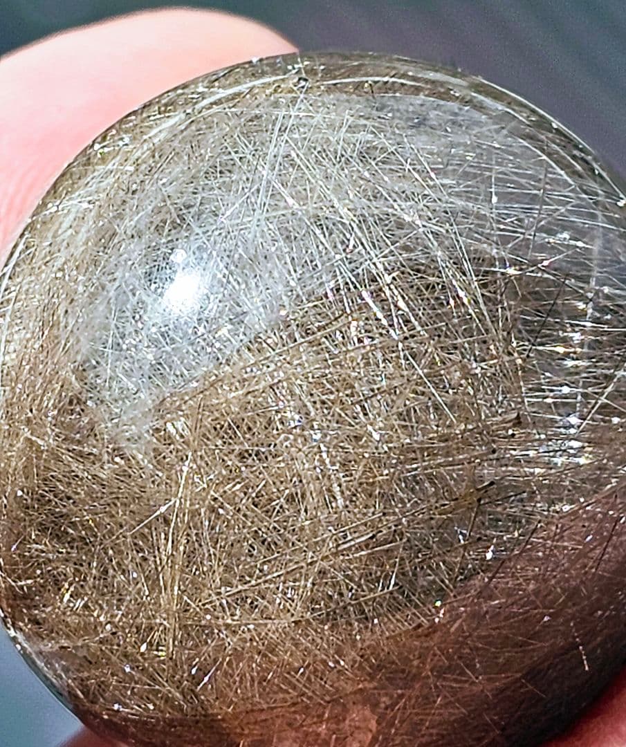 針が沢山入った‼️ブラジル産 プラチナシルバールチル 丸玉