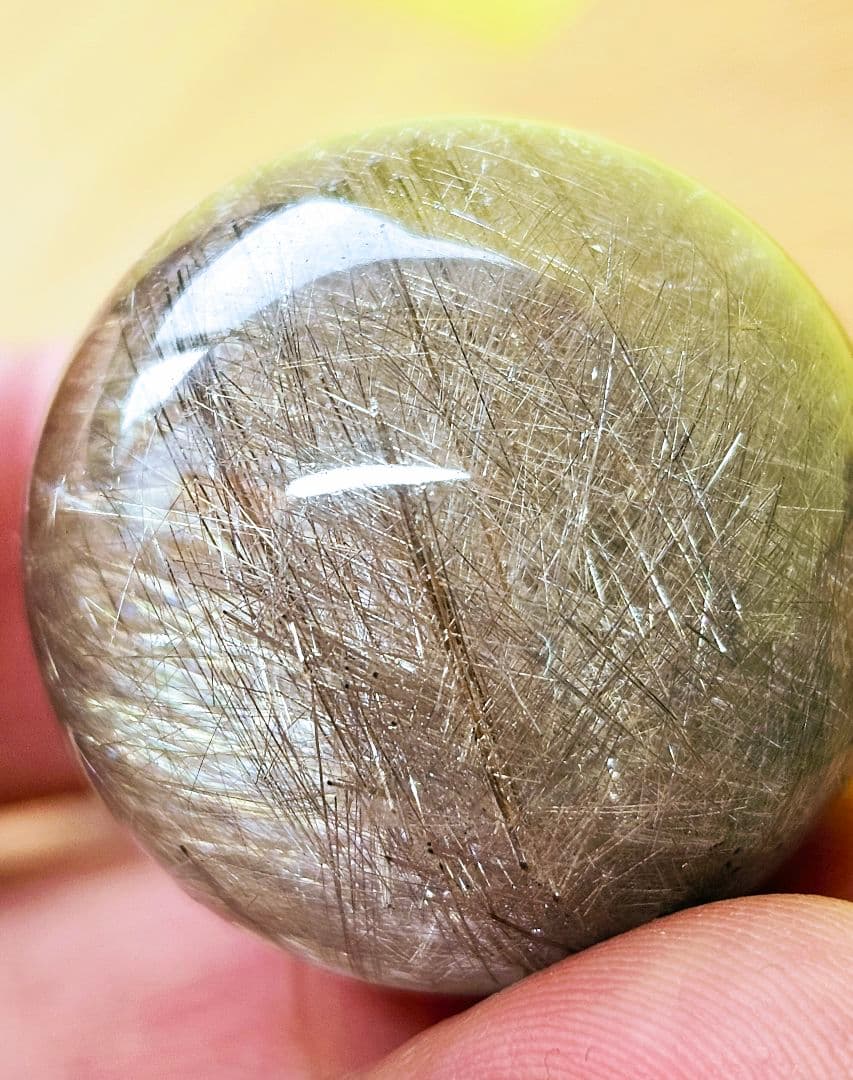 針が沢山入った‼️ブラジル産 プラチナシルバールチル 丸玉