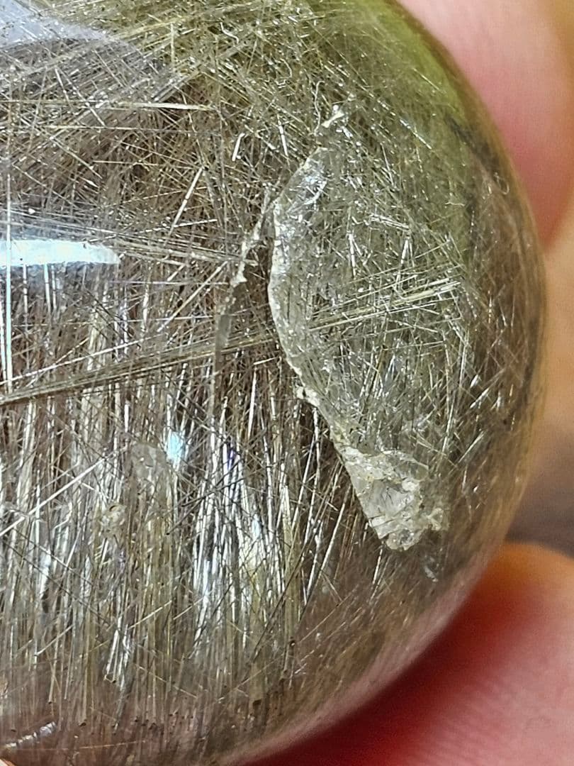 針が沢山入った‼️ブラジル産 プラチナシルバールチル 丸玉