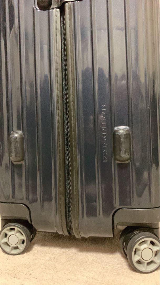 美品✨TSAリモワ82L 4輪サルサエアーネイビー