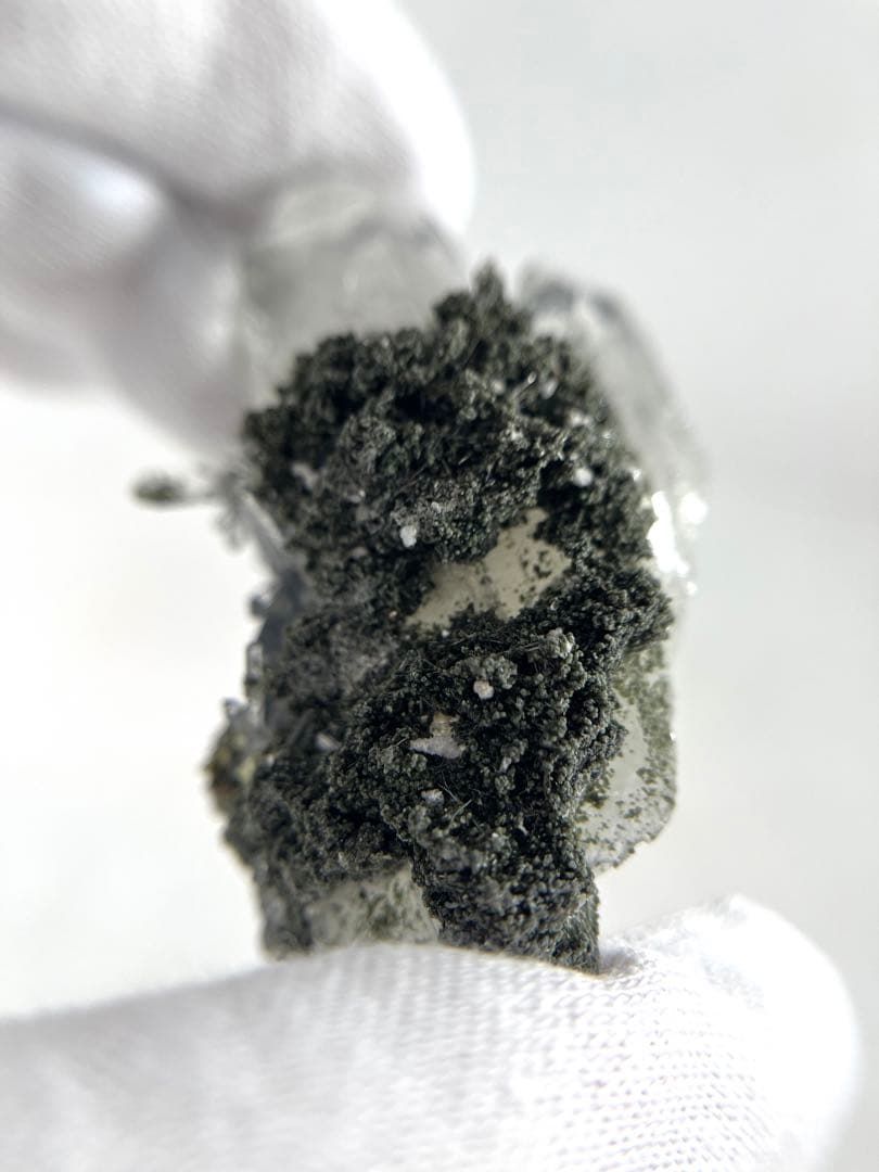 【鉱物商店】水晶+ 鉄マンガン重石+ 輝蒼鉛鉱+ 緑泥石