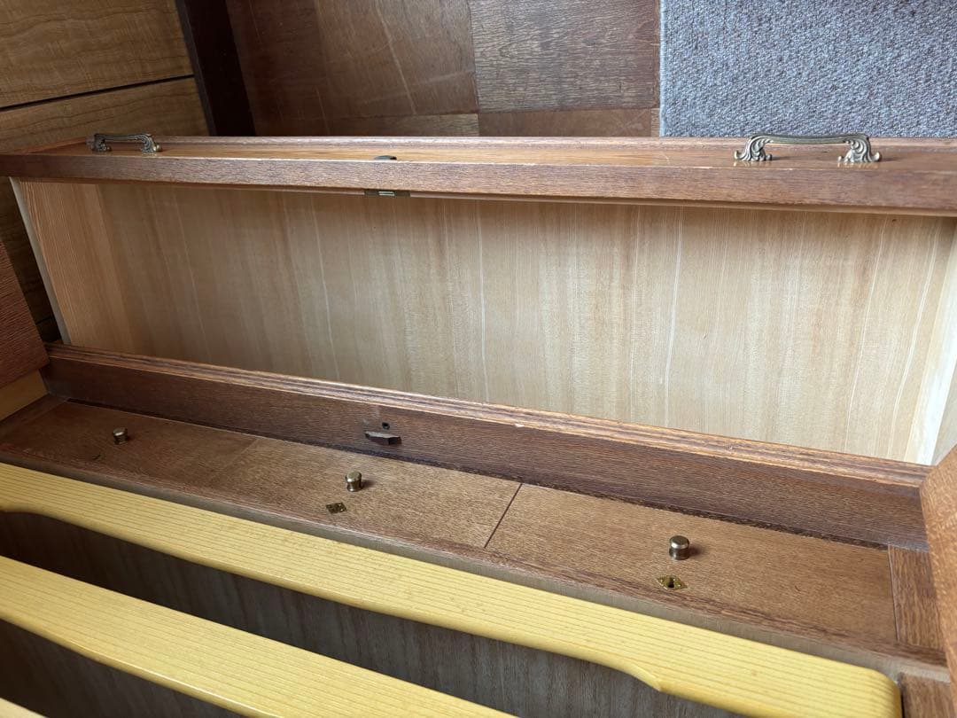 送料込み 洋風 高級和ダンス 美品