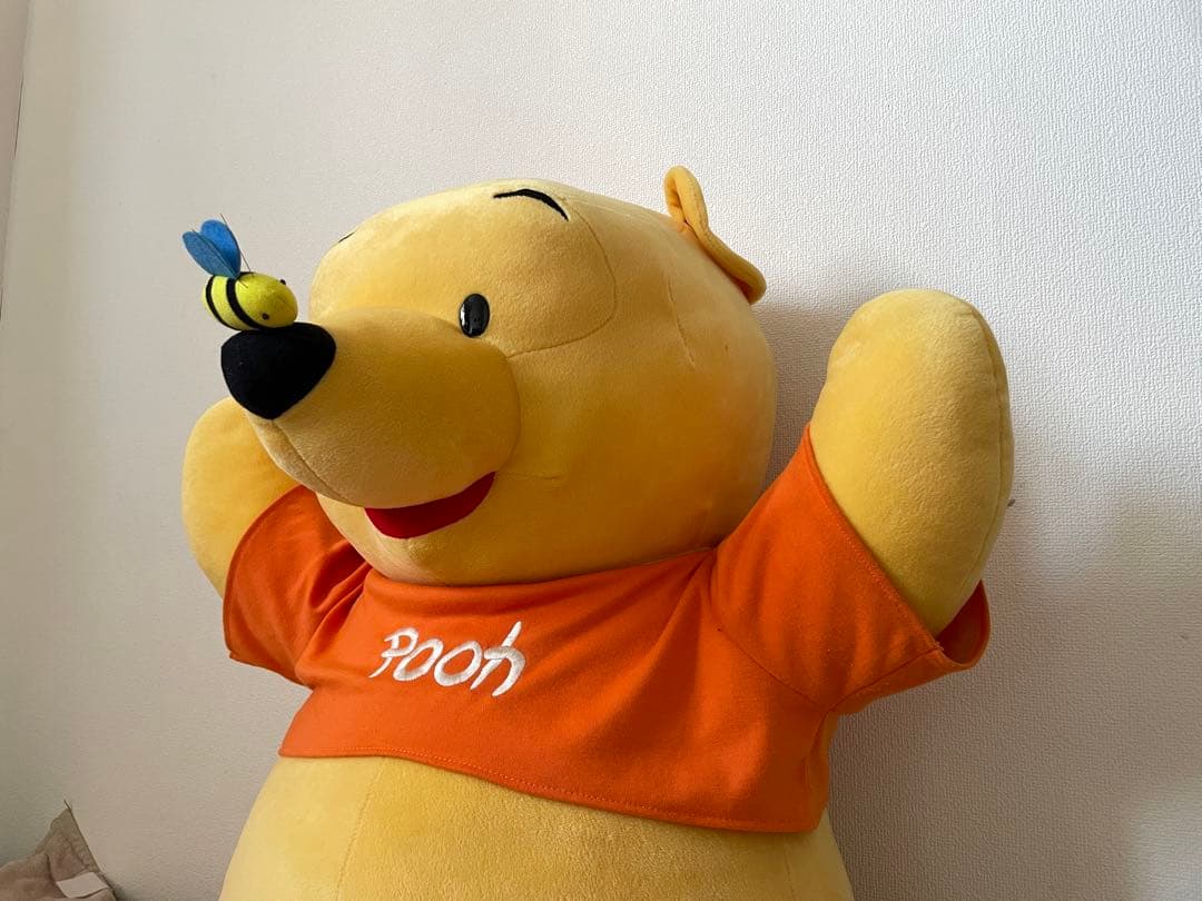 特大 くまのプーさん ぬいぐるみ 高さ70cm 奥行50cm 幅60cm