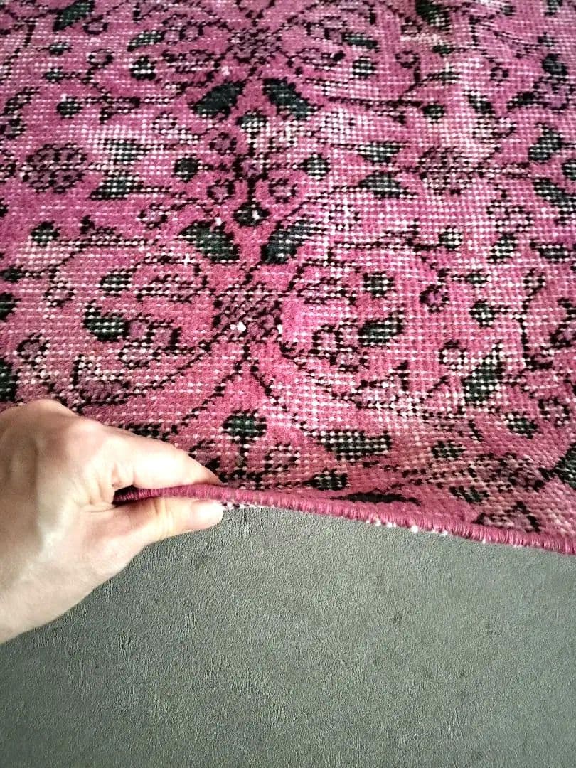 最終価格】チェリーピンクのフラワーラグ ヴィンテージトルコラグ No