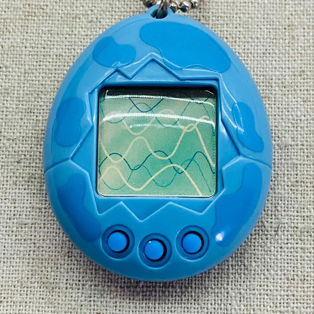 当時物／レア 携帯ゲーム 海で発見!!たまごっち 初代 - メルカリ