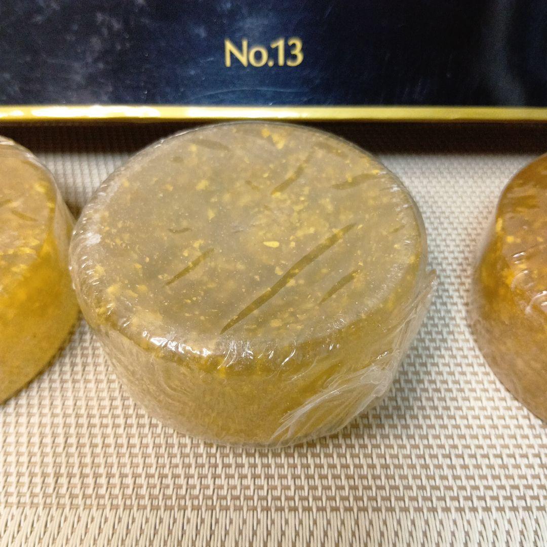 ★ プロンドゴールドソープIII. No.13〈金箔入枠練石鹸〉120g✕3個入