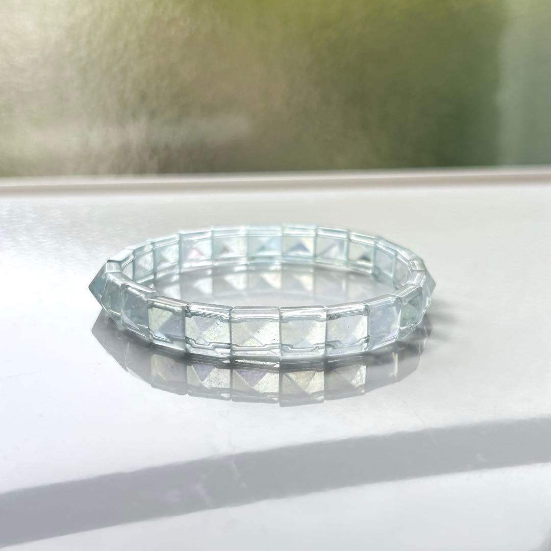 アクアマリン　バングル