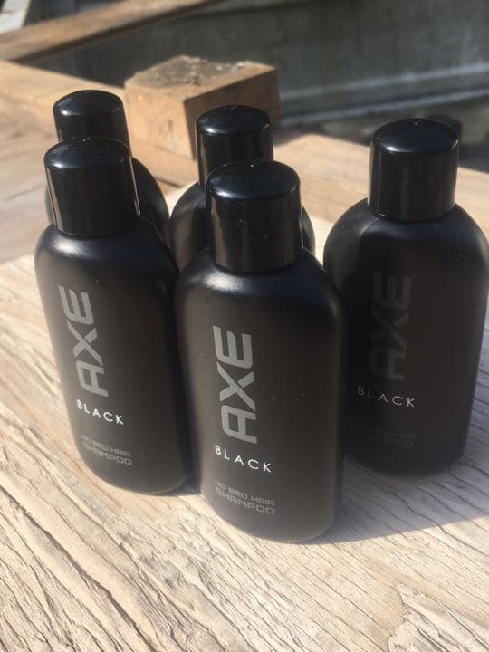 AXE BLACK ノーベッドヘアシャンプー5本