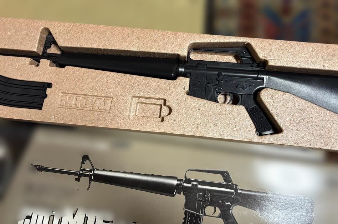 生産終了絶版品 マルイ エアーコッキングライフル コルト M16A1 状態
