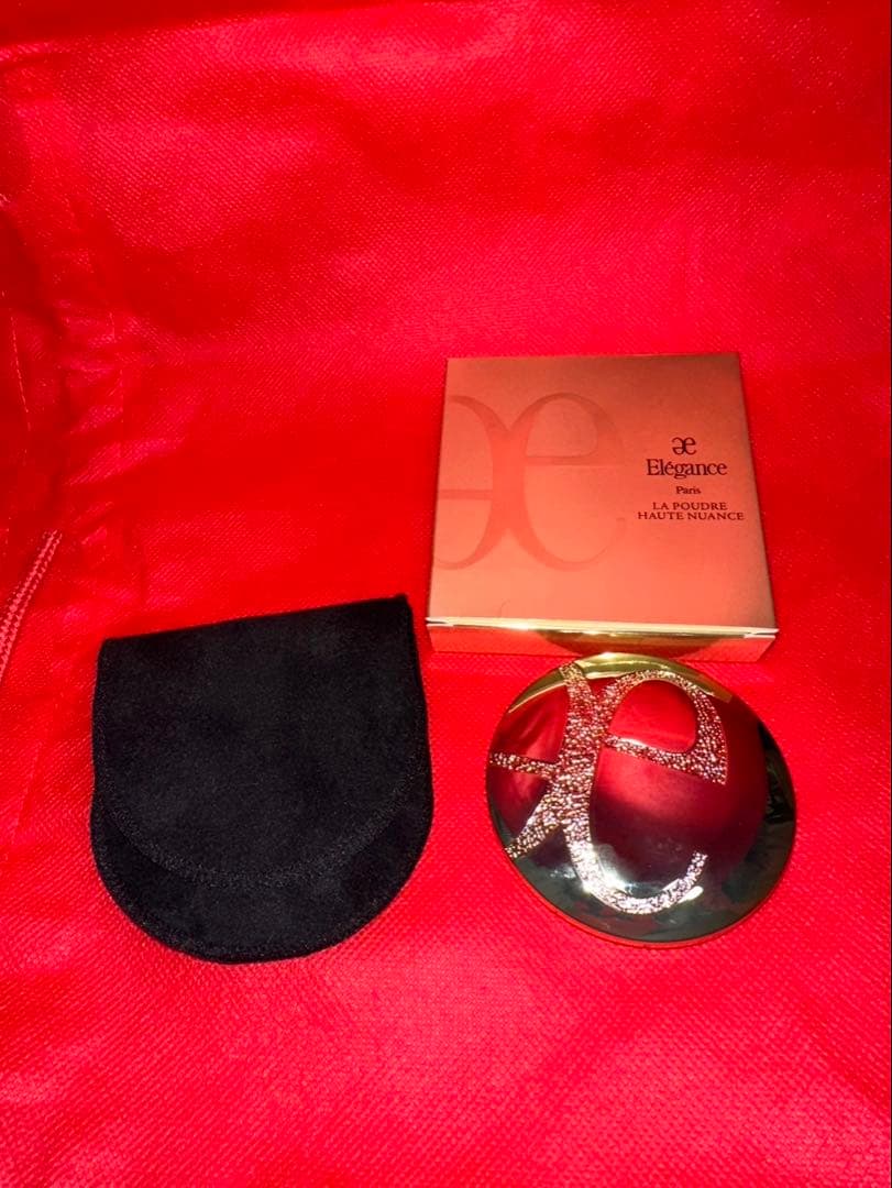 エレガンス ラプードル オートニュアンス IV フェイスパウダー 8.8g