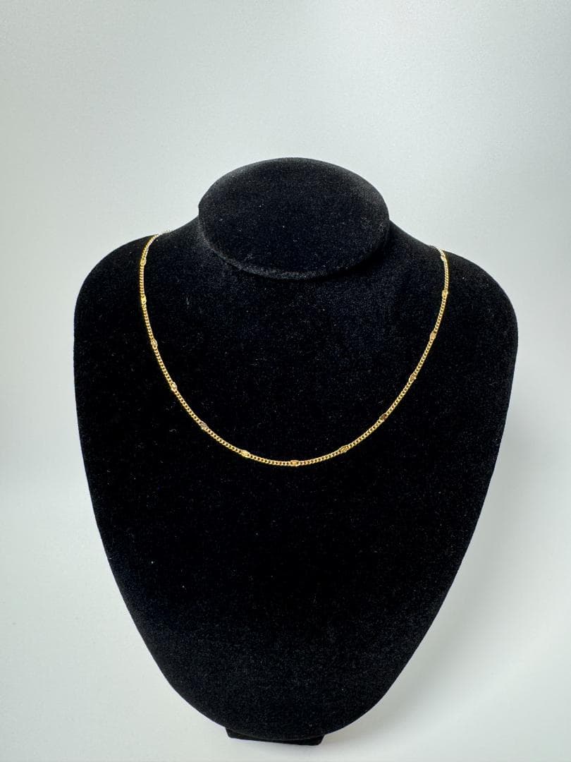 K18ゴールドチェーンネックレス ビーズ装飾付き2.2g