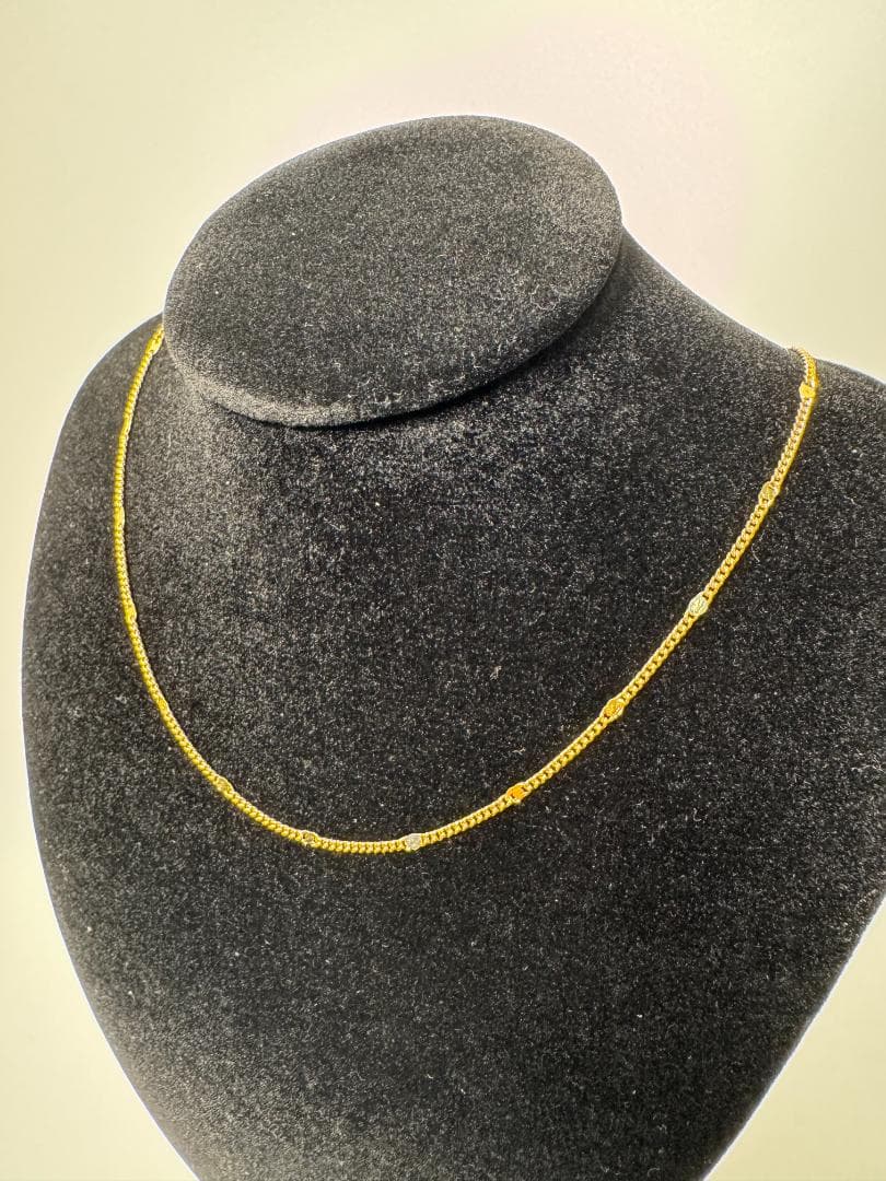 K18ゴールドチェーンネックレス ビーズ装飾付き2.2g