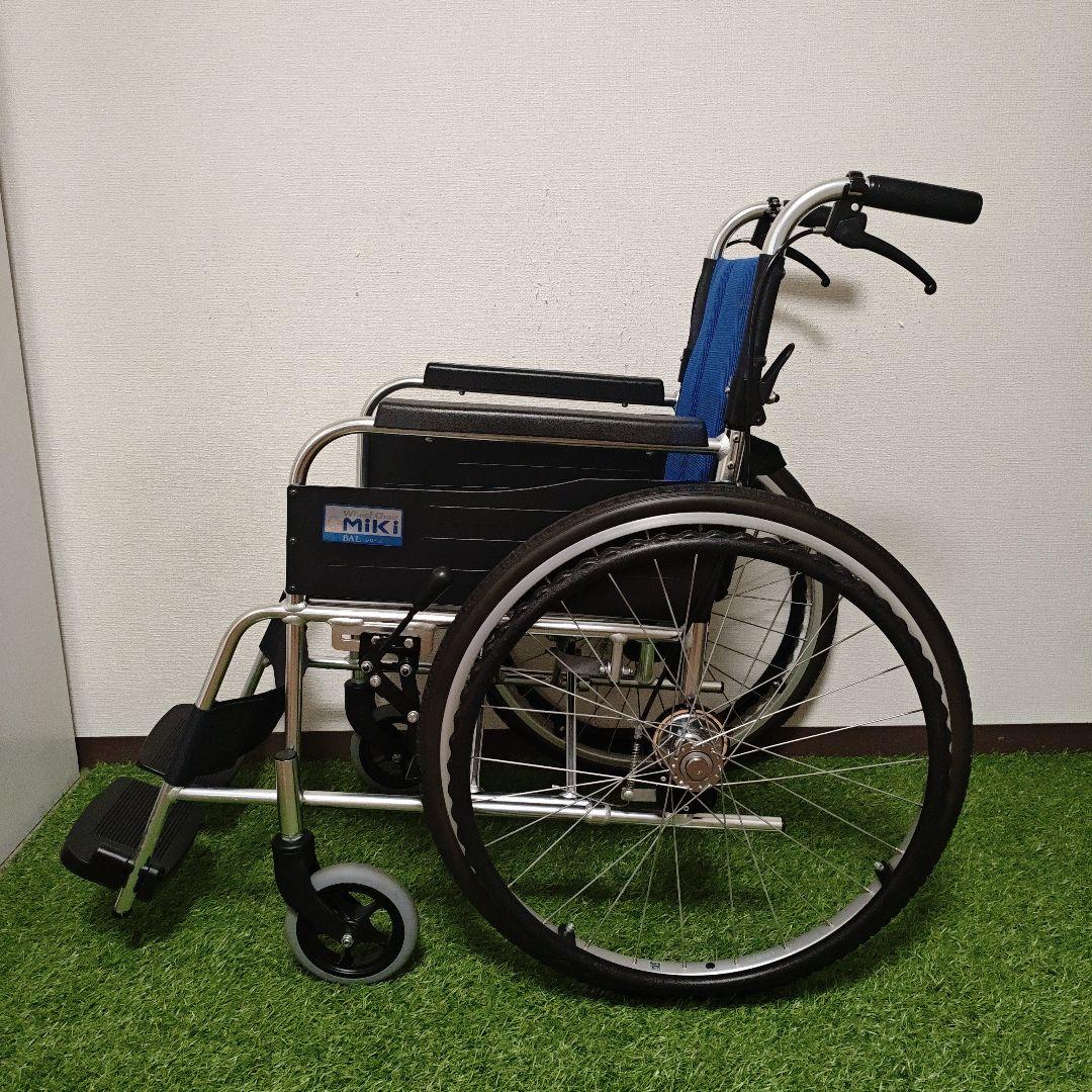 ミキ 自走式 車椅子 ノーパンクタイヤ BAL-1